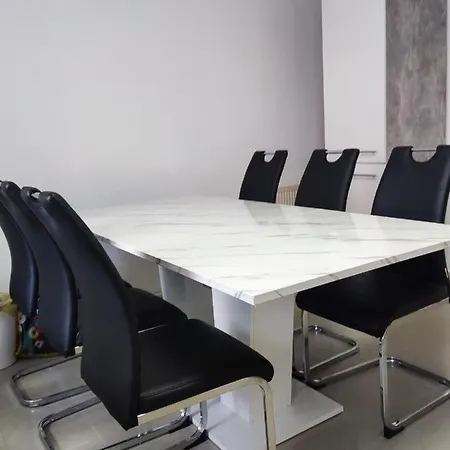 Messezimmer منزل للإقامة هانوفر